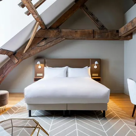 Sapphire House Antwerp, Autograph Collection أنتويرب